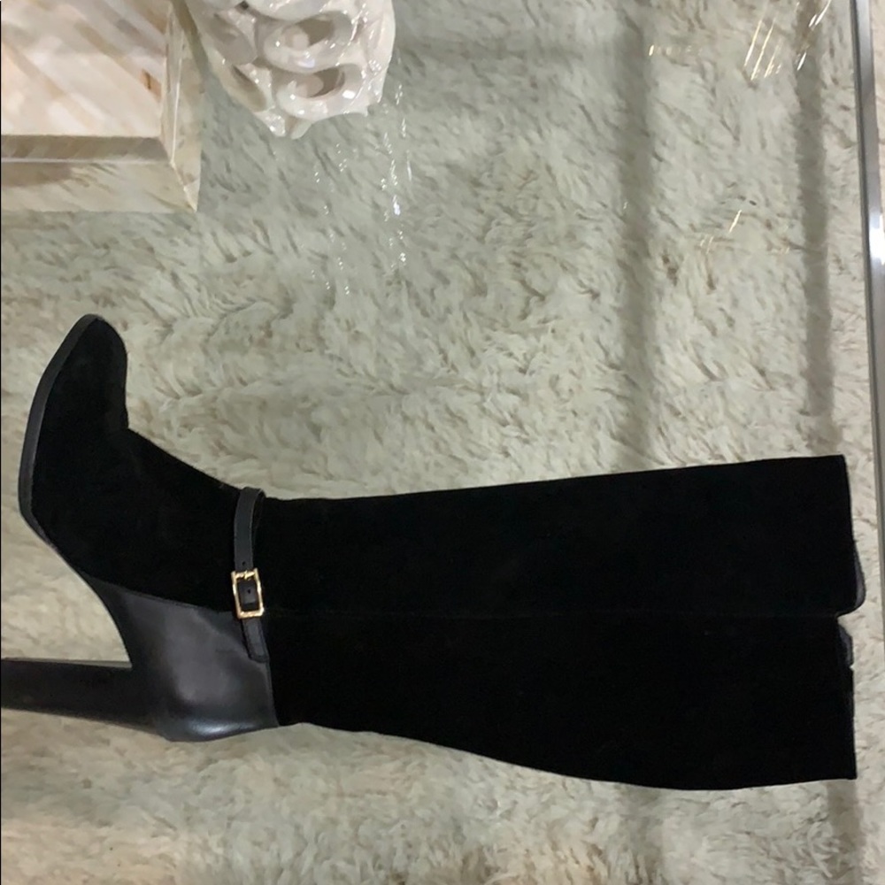 Blacksuedekneehighboots